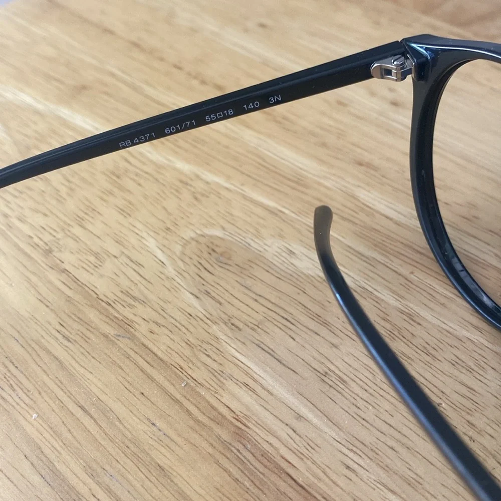 Ray-Ban Sunglasses RB4371 601/71 55 18 140 3N Black Frame
